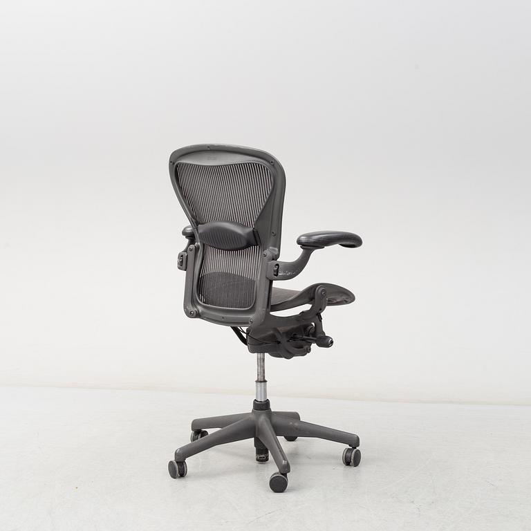 DON CHADWICK / BILL STUMPF, skrivbordsstol, "Aeron", Herman Miller, 1990/2000-tal.