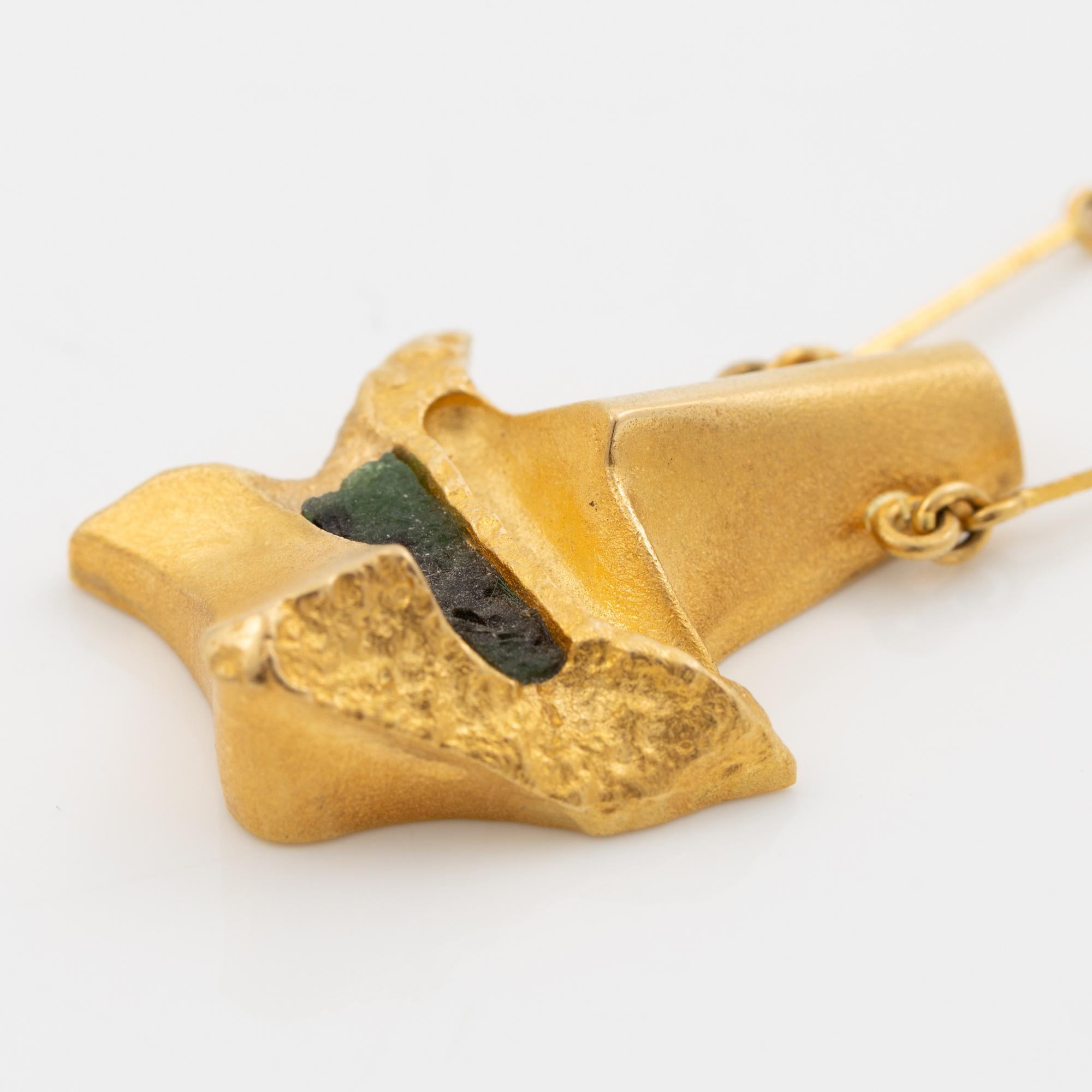 Björn Weckström, Necklace "Pagodi", 18K gold with zoisite. Lapponia 1976.