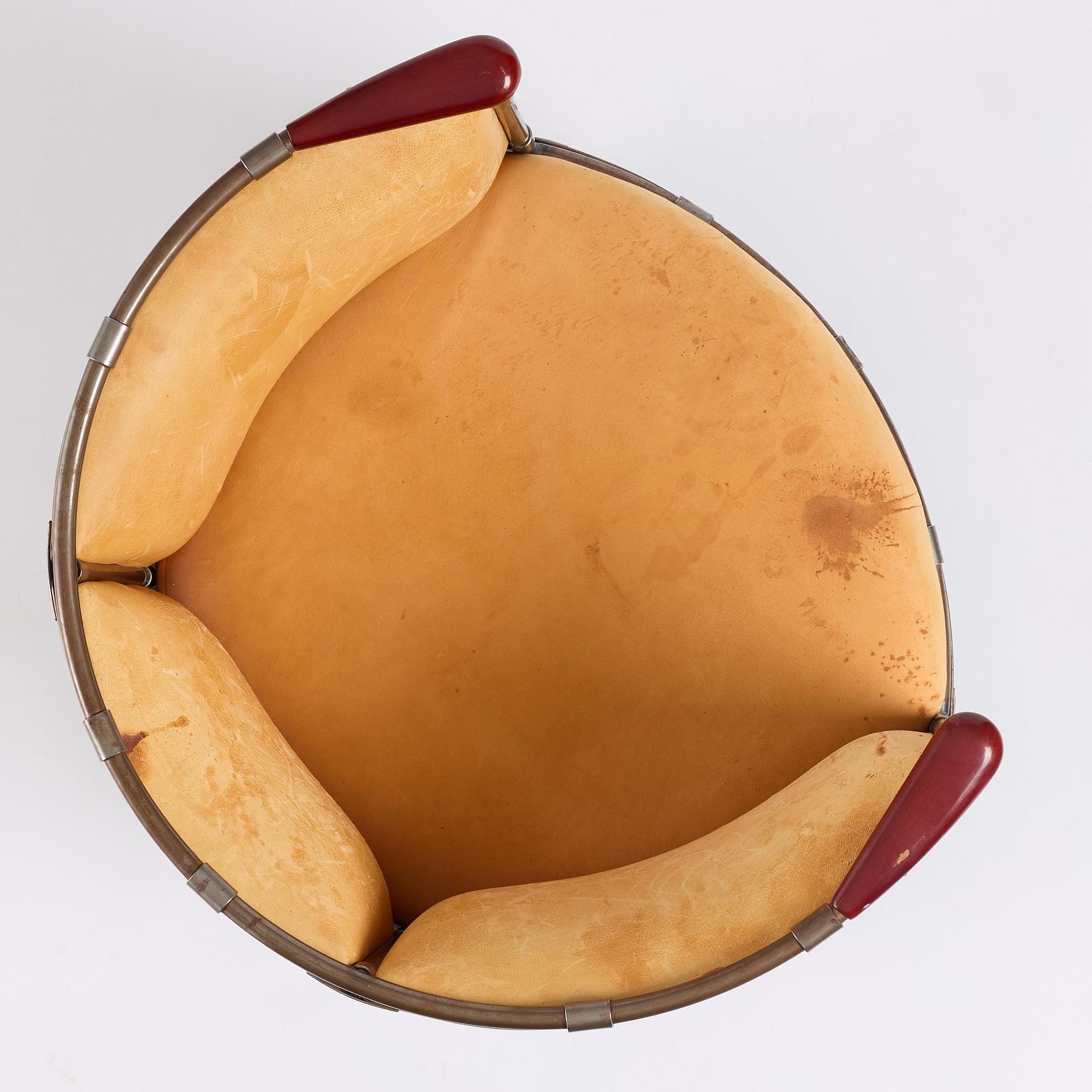 Mats Theselius, an "Älgskinnsfåtöljen" armchair, ed. 237/360, Källemo, Värnamo, post 1991.