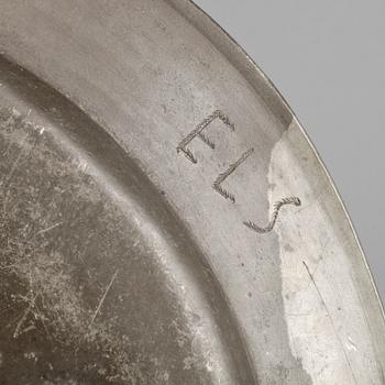 FAT samt GRÖTSKÅL, tenn, 1800-tal.
