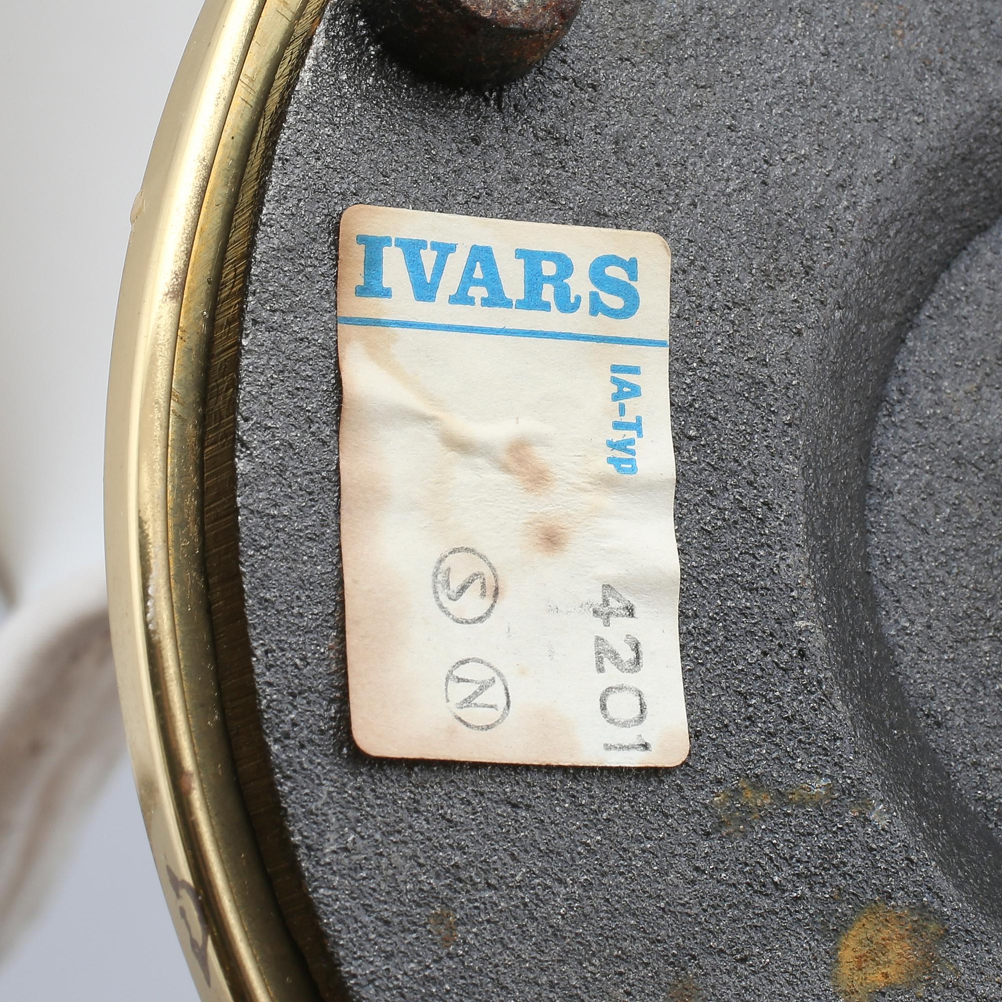 BORDSLAMPOR, 2 st, mässing, Ivars, 1900-talets andra hälft.