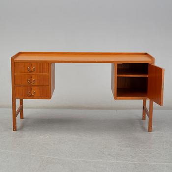 JOSEF FRANK, A model 736 chest of drawers, Svenskt Tenn.