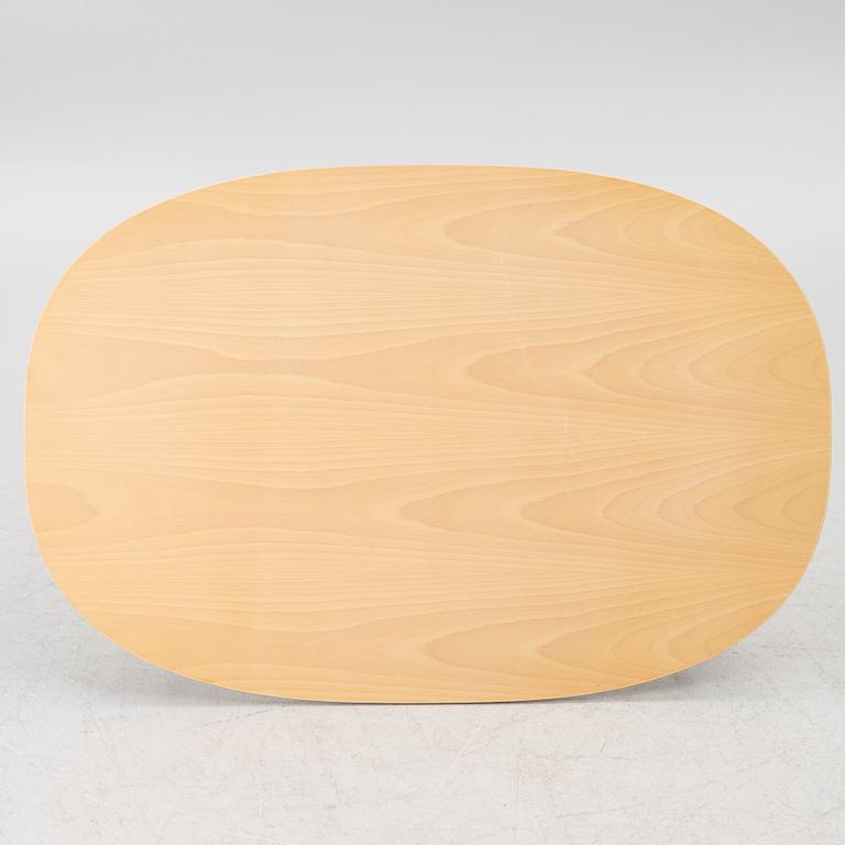 Bruno Mathsson, a 'Superellips' coffee table, Fritz Hansen, Denmark, the year 2000.