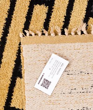 MATTA, flossa, sannolikt Tabergs Yllefabriks Aktiebolag. 1900-talets andra hälft. Ca 210 X 132 cm.