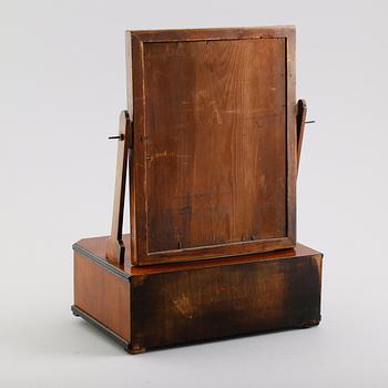 TOILETTESPEGEL, sengustaviansk, 1700-/1800-tal.