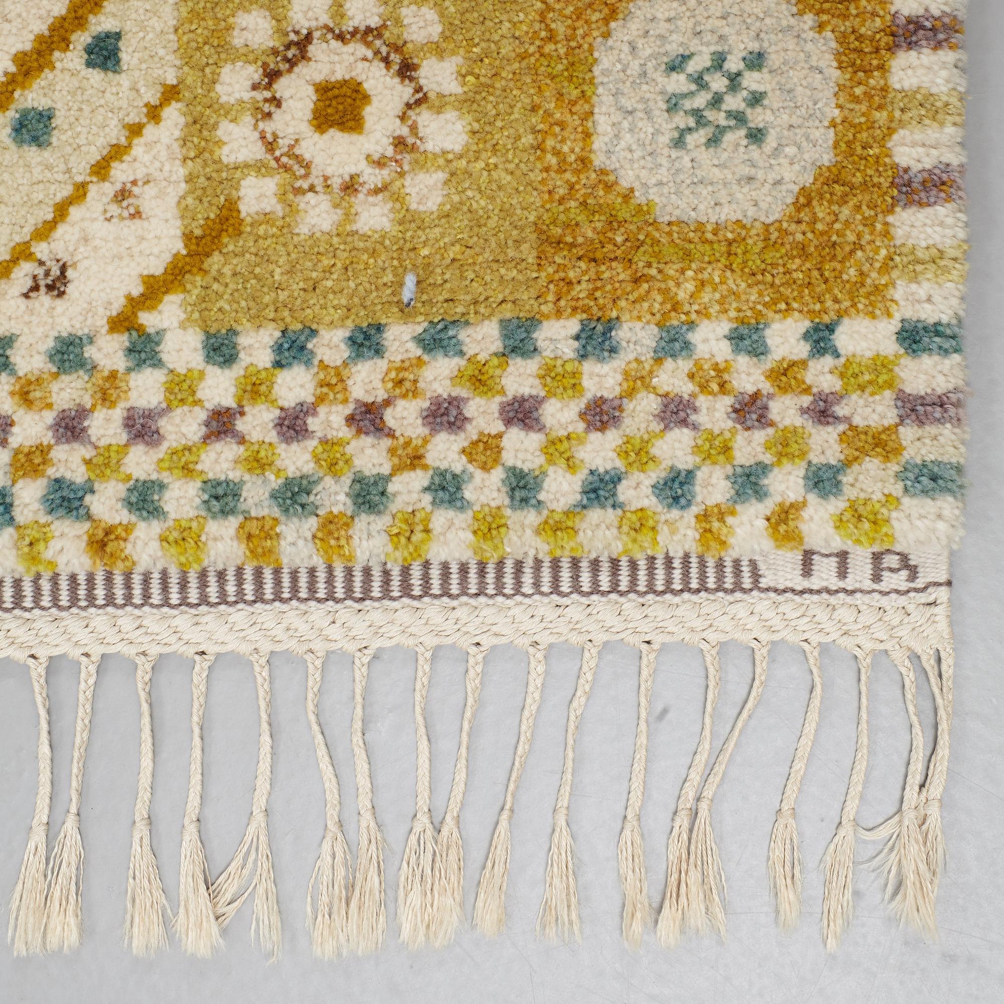 Marianne Richter, A CARPET, "Gula trädet", knotted pile, ca 236,5 x 178,5 cm, signed AB MMF MR.