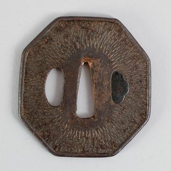 TSUBA, 2 st, järn, Japan, 1600-/1700-tal respektive 1700-tal.