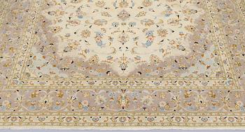 A Keshan carpet, approx. 300 x 206 cm.