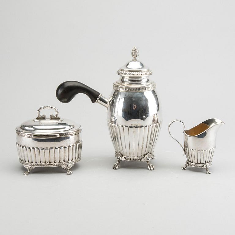 KAFFESERVIS, silver, 3 delar, gustaviansk stil,  bland annat AG Dufva Stockholm 1916.