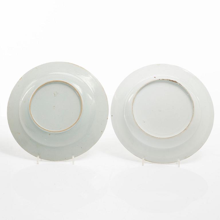 Tallrikar, 15 stycken, porslin, Kina, Qingdynastin, 1700-tal.