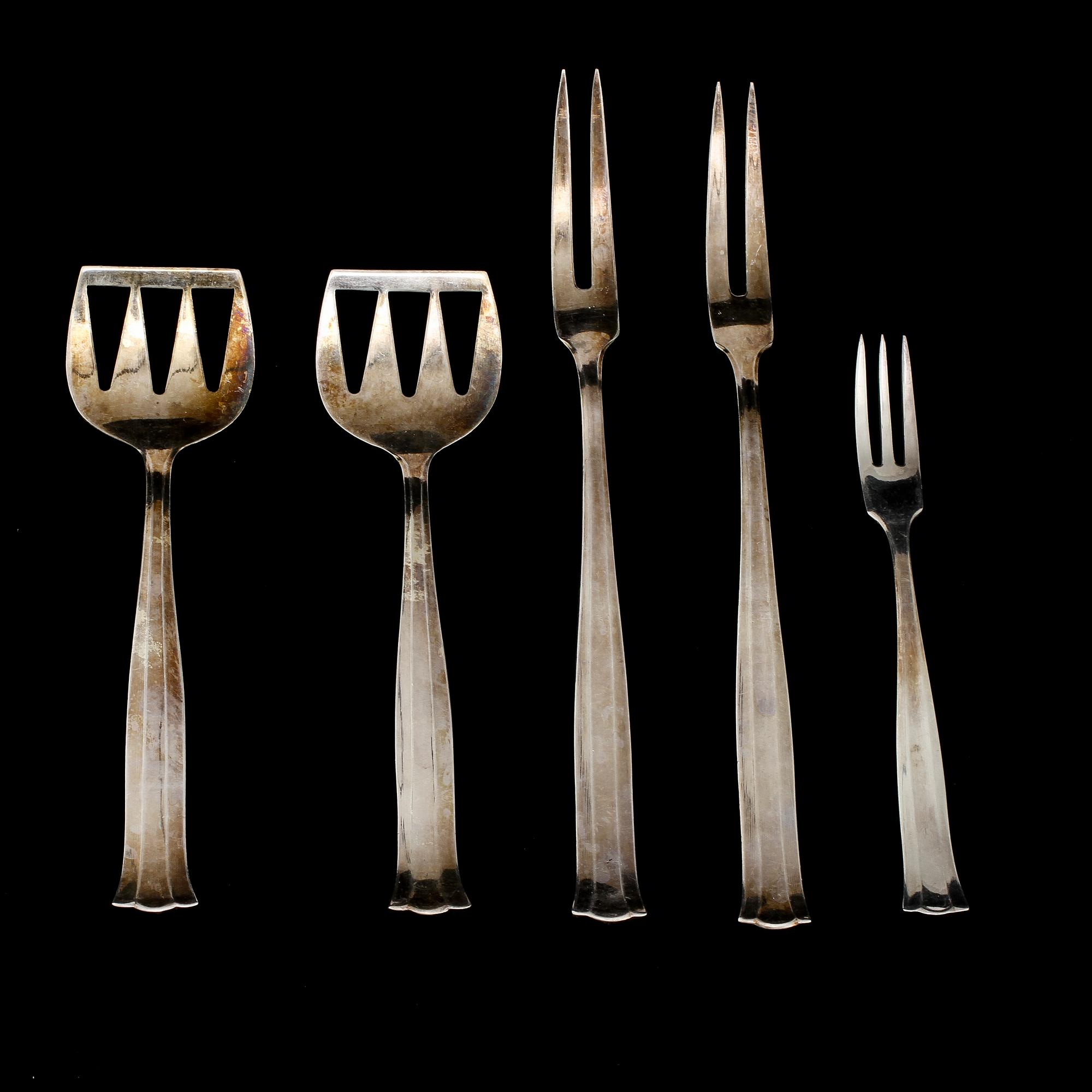 BESTICKSERVIS, 122 delar, nysilver, "Birgitta", 1900-tal.