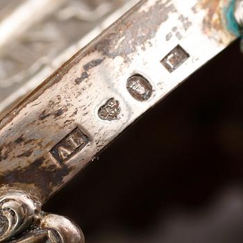 STRÖSOCKERSKÅL PÅ FOT, silver, Anders Lundqvist, Stockholm 1836. Vikt ca 750 gram.