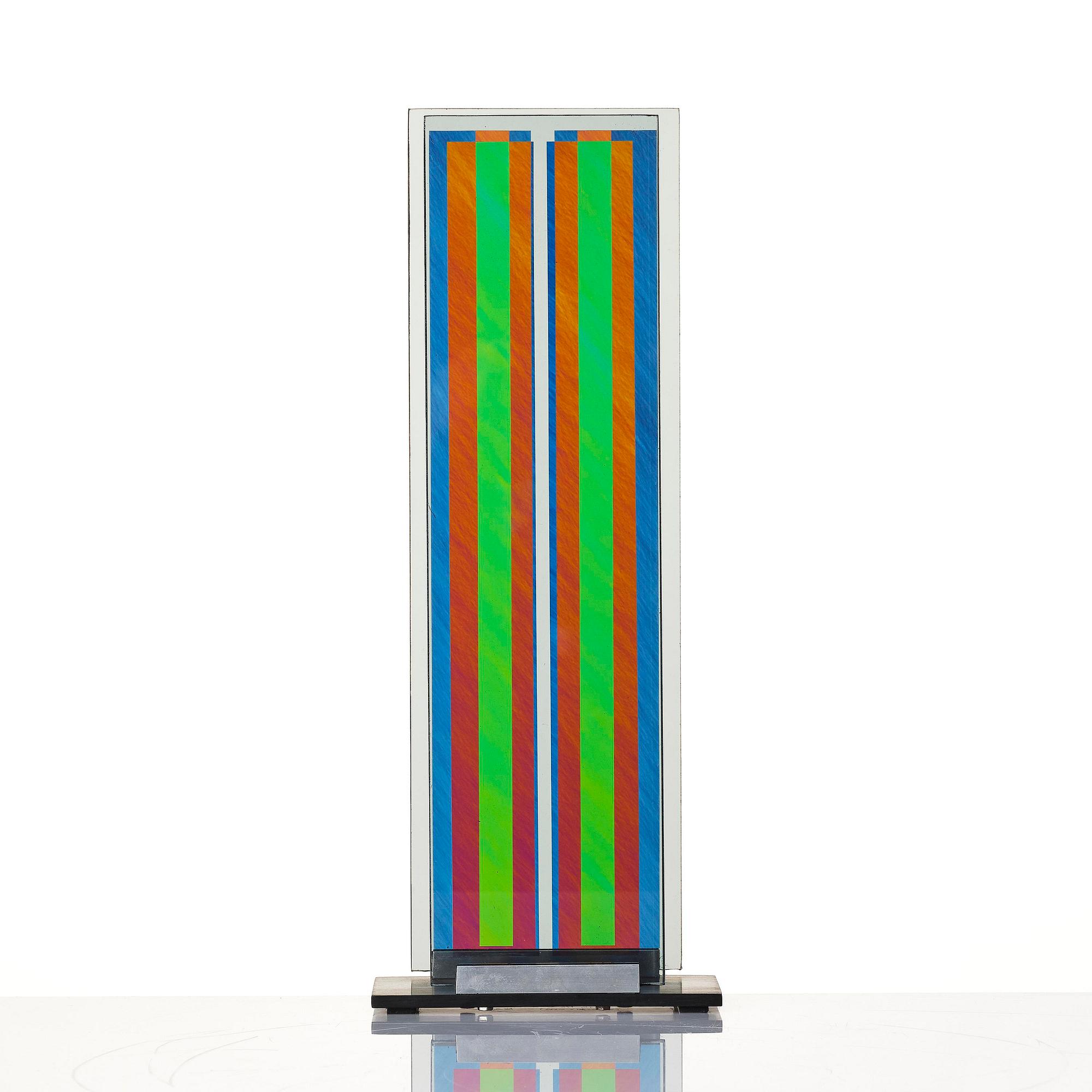 Eric H Olson, "Optochromi - K2".