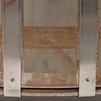 Mats Theselius, fåtölj, "Älgskinnsfåtöljen", ed. 182/360, Källemo, Värnamo, efter 1991.