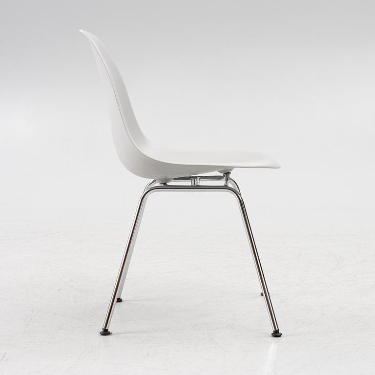 A collection of Vitra, 7 pieces.
