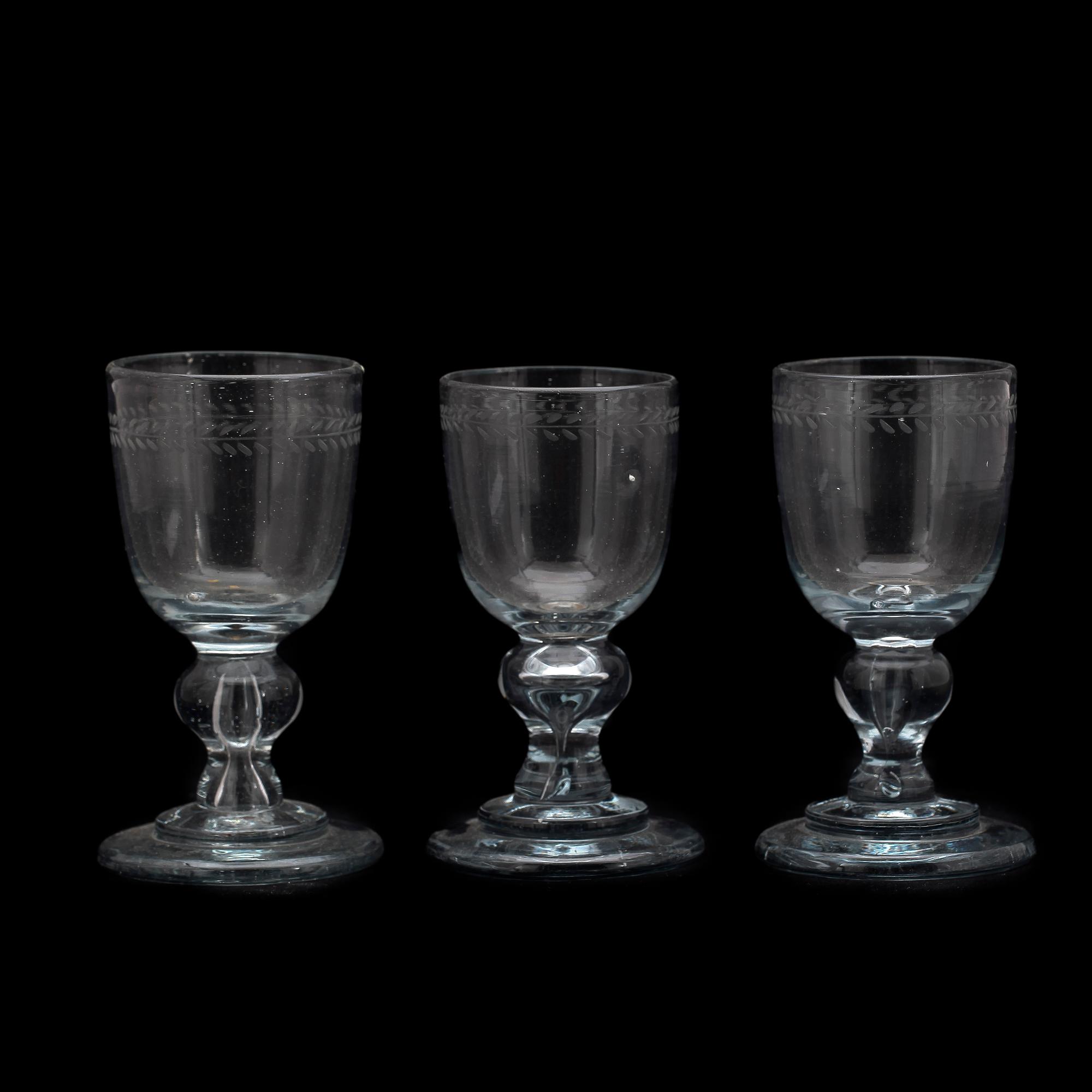 STARKVINSGLAS, 3st, sengustavianska, 1800-talets början.