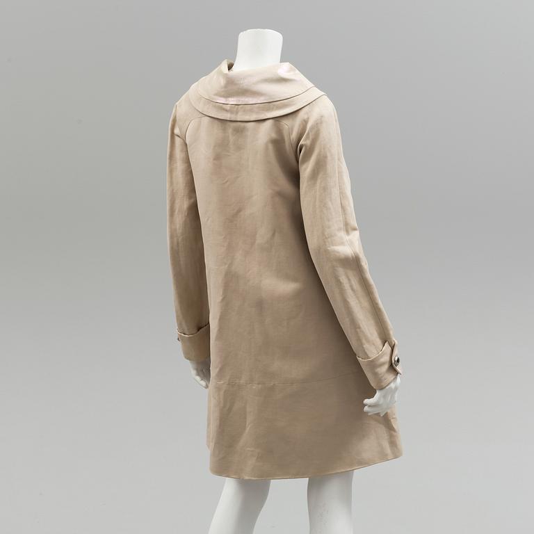 A coat by Bottega Veneta, italian size 40.