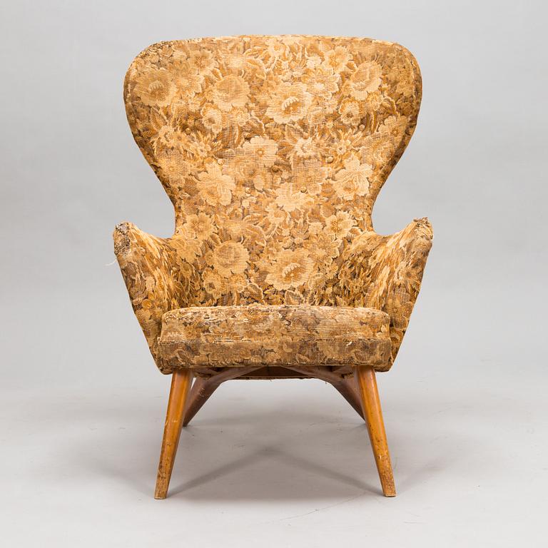 Carl Gustaf Hiort af Ornäs, A mid 1940s 'Siesta' armchair for Hiort Tuote Puunveisto, Finland.