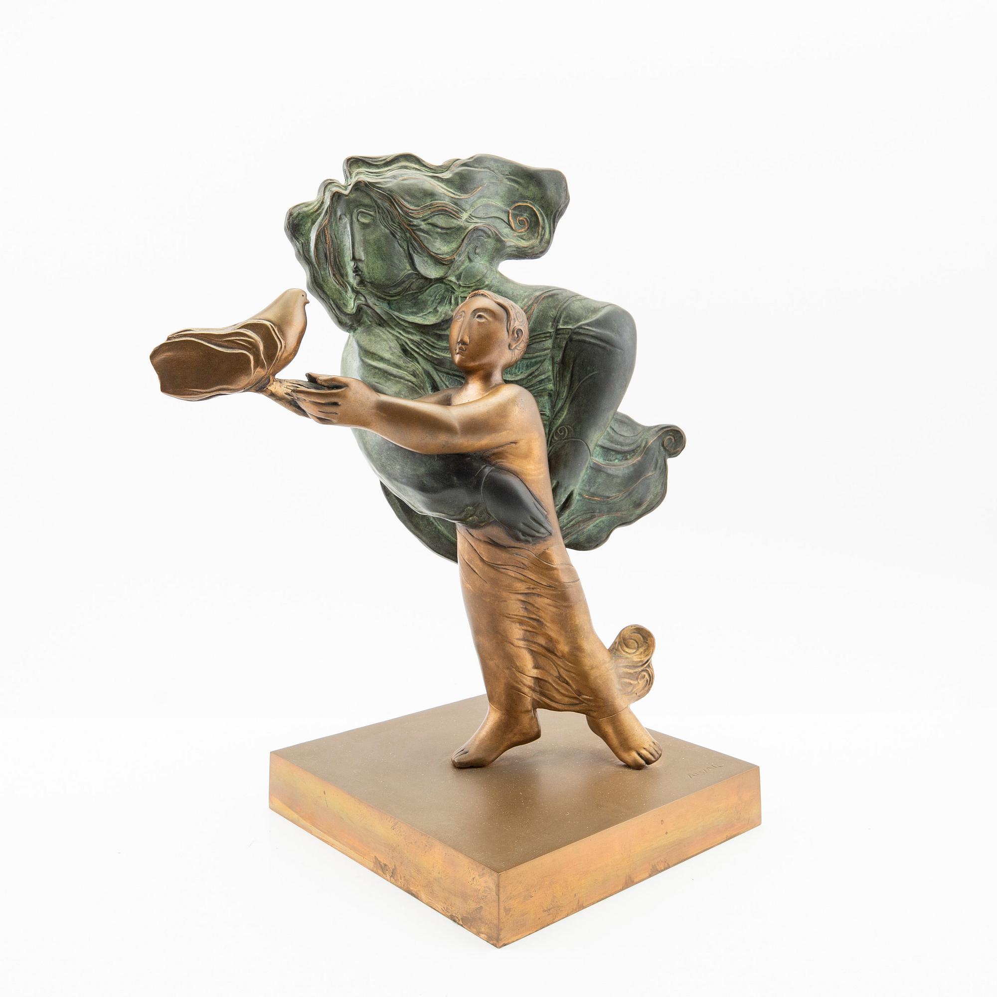 Alvar Suñol, skulptur, förgyllt brons, "Commencement".