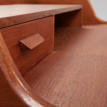 An Arne Wahl Iversen teak desk, Vinde Møbelfabrik, Denmark.