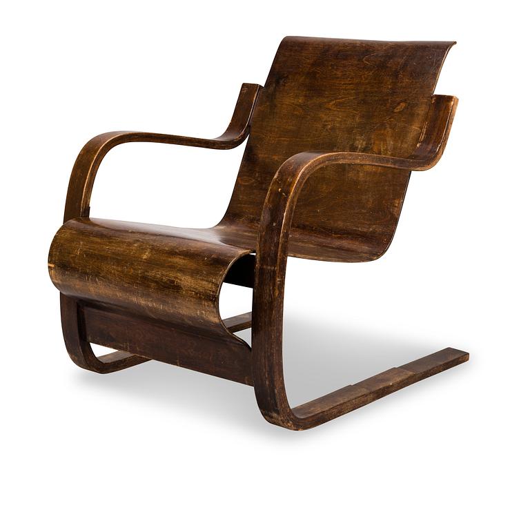 Alvar Aalto, A 1932-1934 'Paimio' armchair for O.Y. Huonekalu-ja Rakennustyötehdas A.B. Finland.