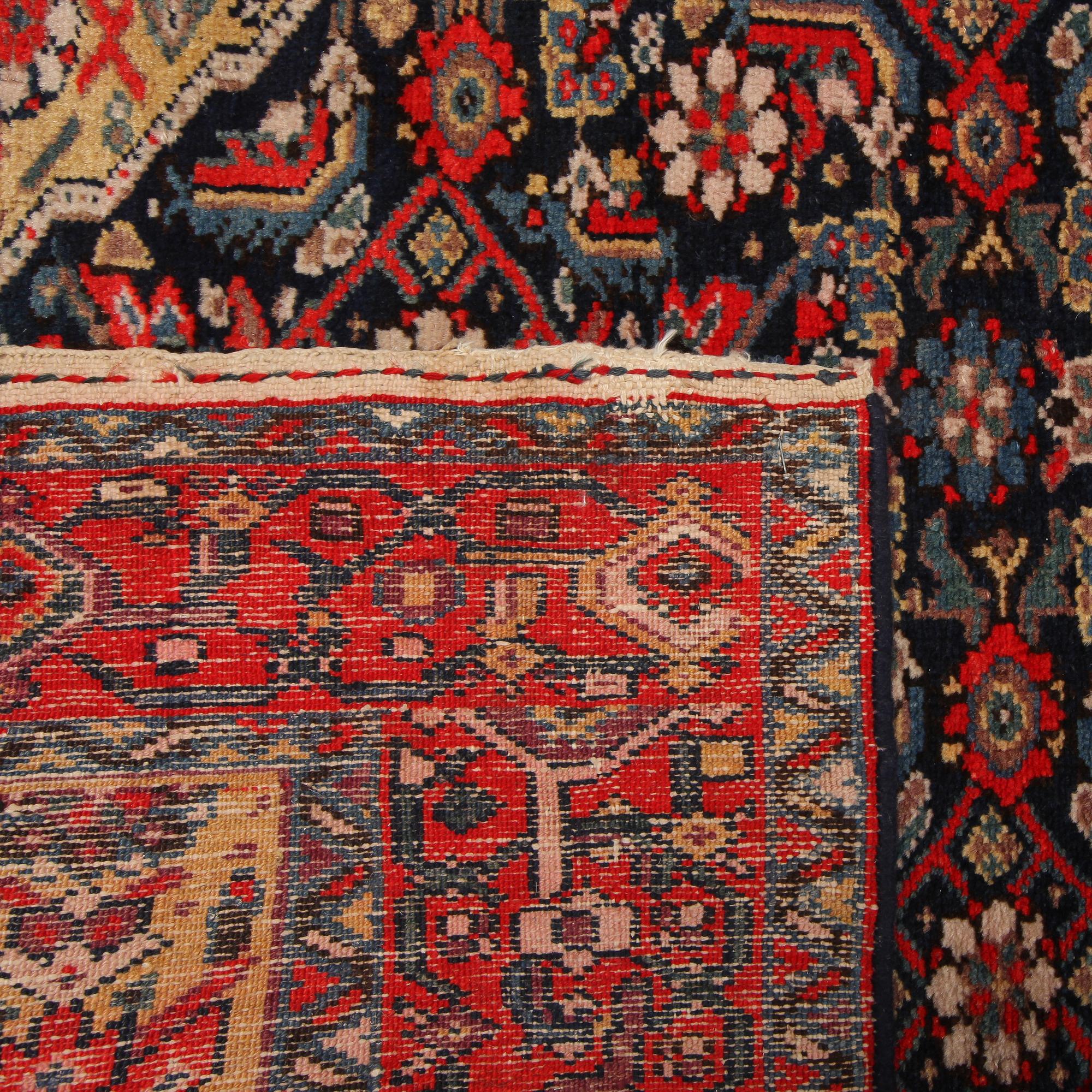 MATTA, troligen Malayer, 101x505 cm, 1900-talets andra hälft.