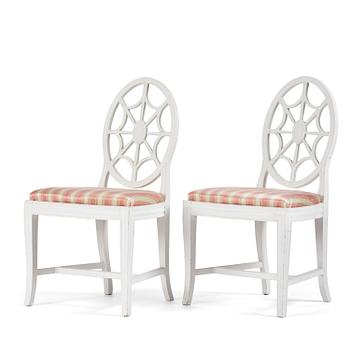 71. A pair of Gustavian chairs attributed to J. Malmsten (master in Stockholm 1780-88).