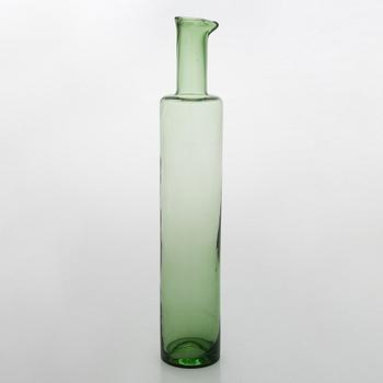 Nanny Still, a glass bottle signed Riihimäen Lasi O.Y Nanny Still.