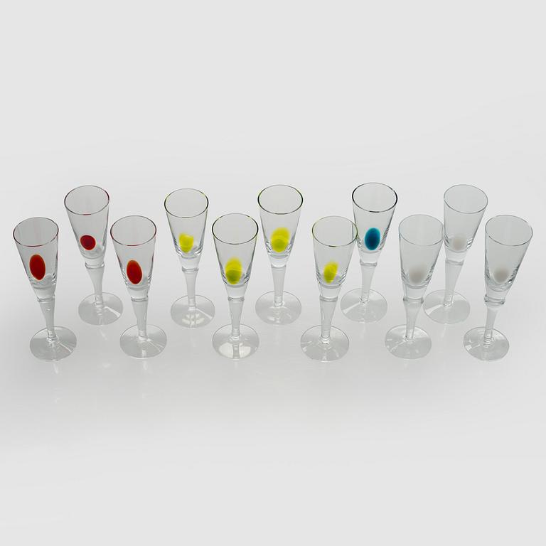Gunnel Sahlin, A set of 11 licquer glasses, 'Marrakech'-serie, Kosta Boda Sweden.
