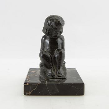 Carl-Einar Borgström, Skulptur Sittande flicka.