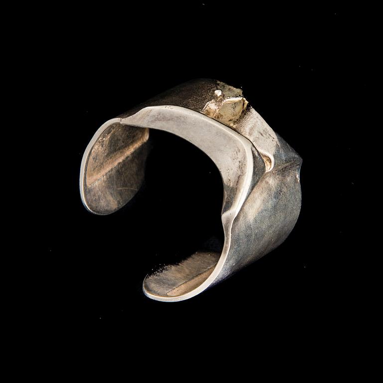 ARMBAND, "Mannen från Mercurius" sterlingsilver, Björn Weckström Lapponia 1971.