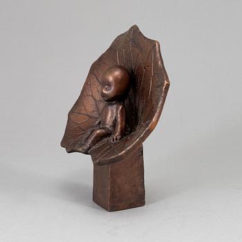 LISA LARSON, sculpture, bronze, signed and numbered 255.