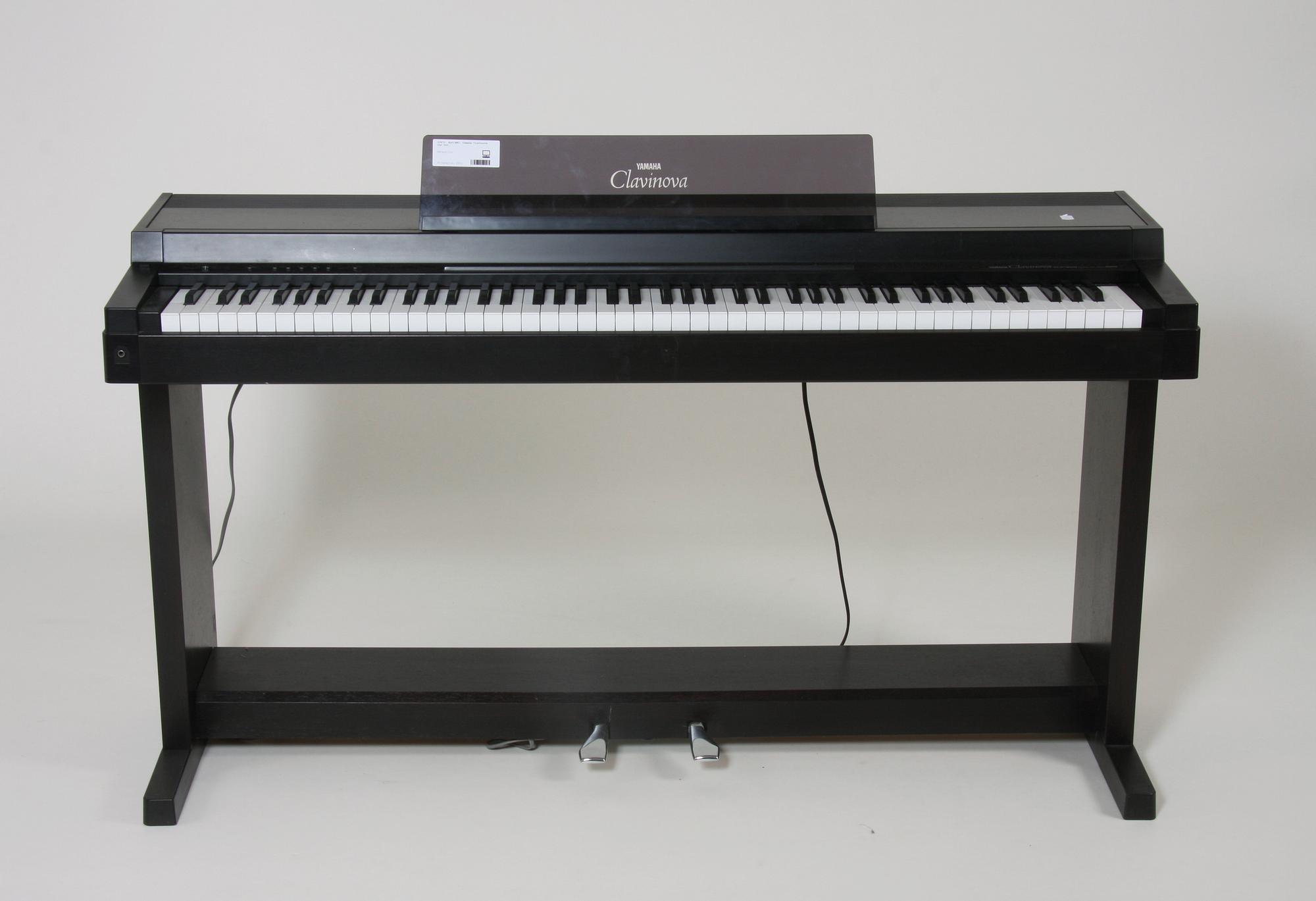 Clavinova clp 300 store