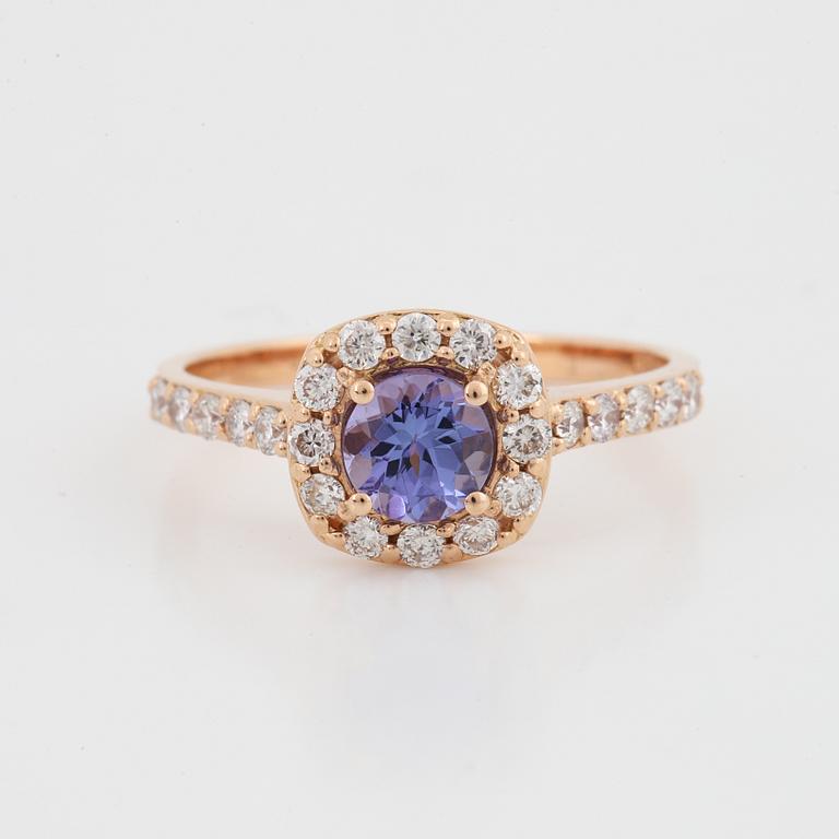 Tanzanite and diamond ring.