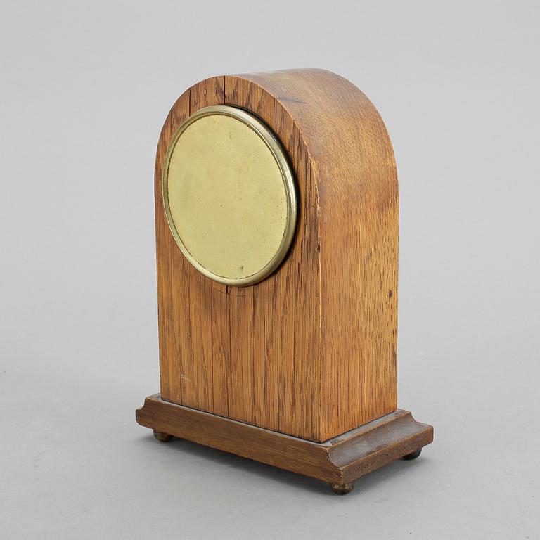 BORDSUR, 1900-talets början.