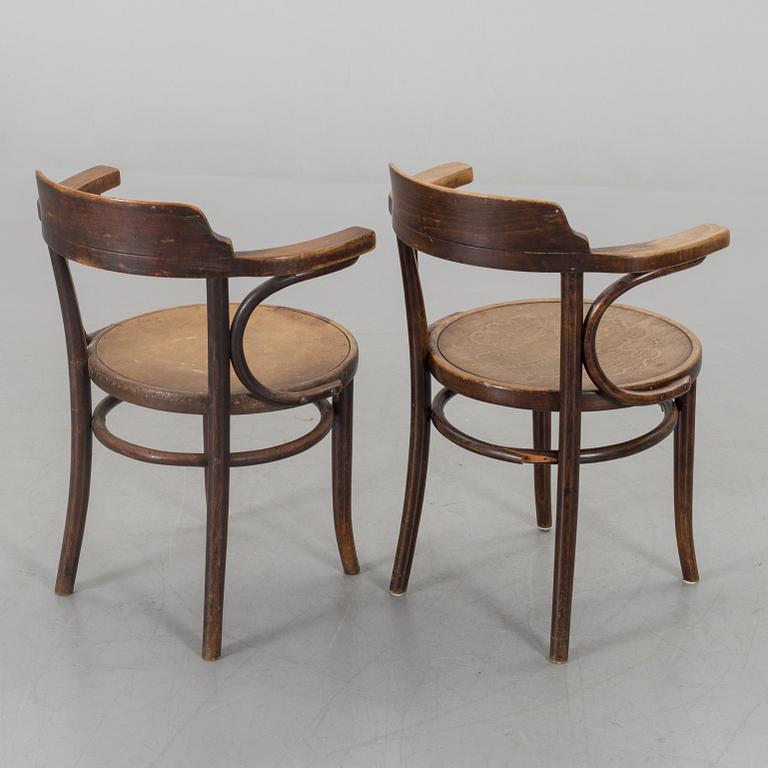 A PAIR OF BENTWOOD ARMCHAIRS THONET.