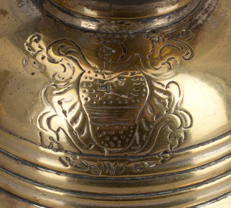 KYNTTILÄNJALKAPARI, messinkiä, Ranska 1700-luku.