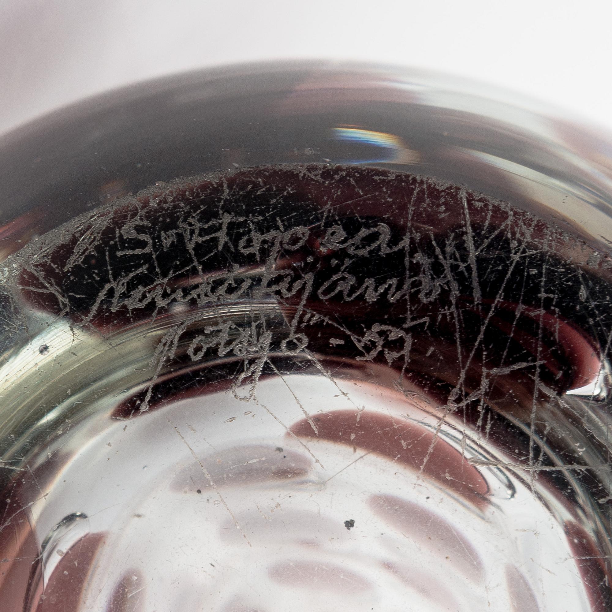 Saara Hopea, a SH 109 'Panther' vase, signed S. Hopea Nuutajärvi Notsjö -55.