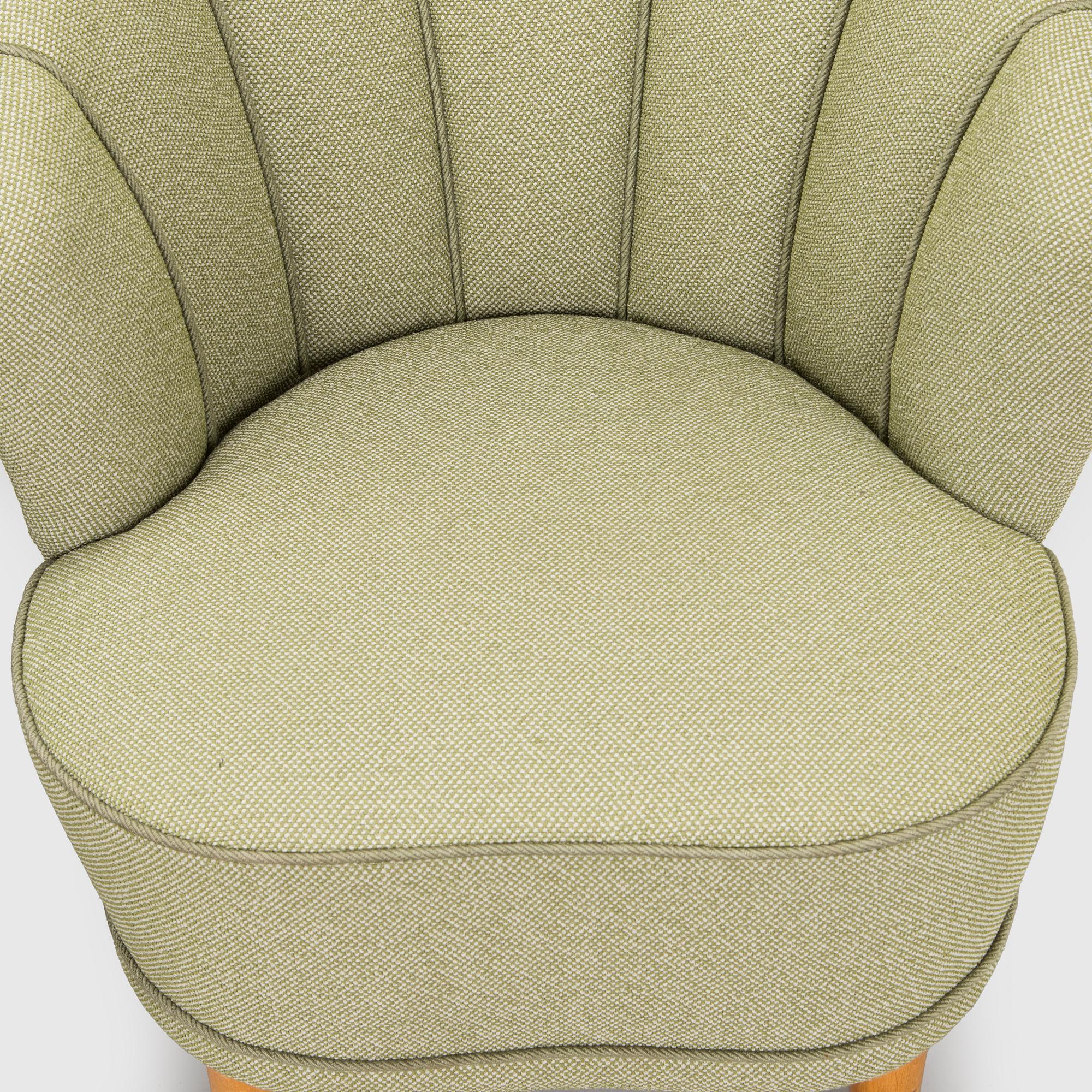 A 1950s pair of armchairs "Elisabeth" for Asko Finland.