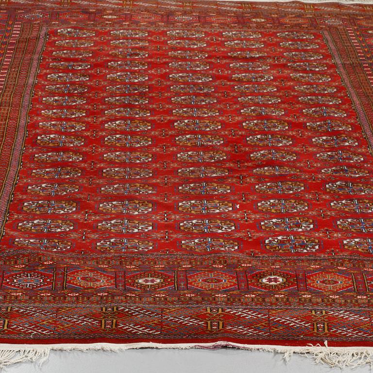 MATTA, Bochara, 1900-talets andra hälft, 285x200 cm.