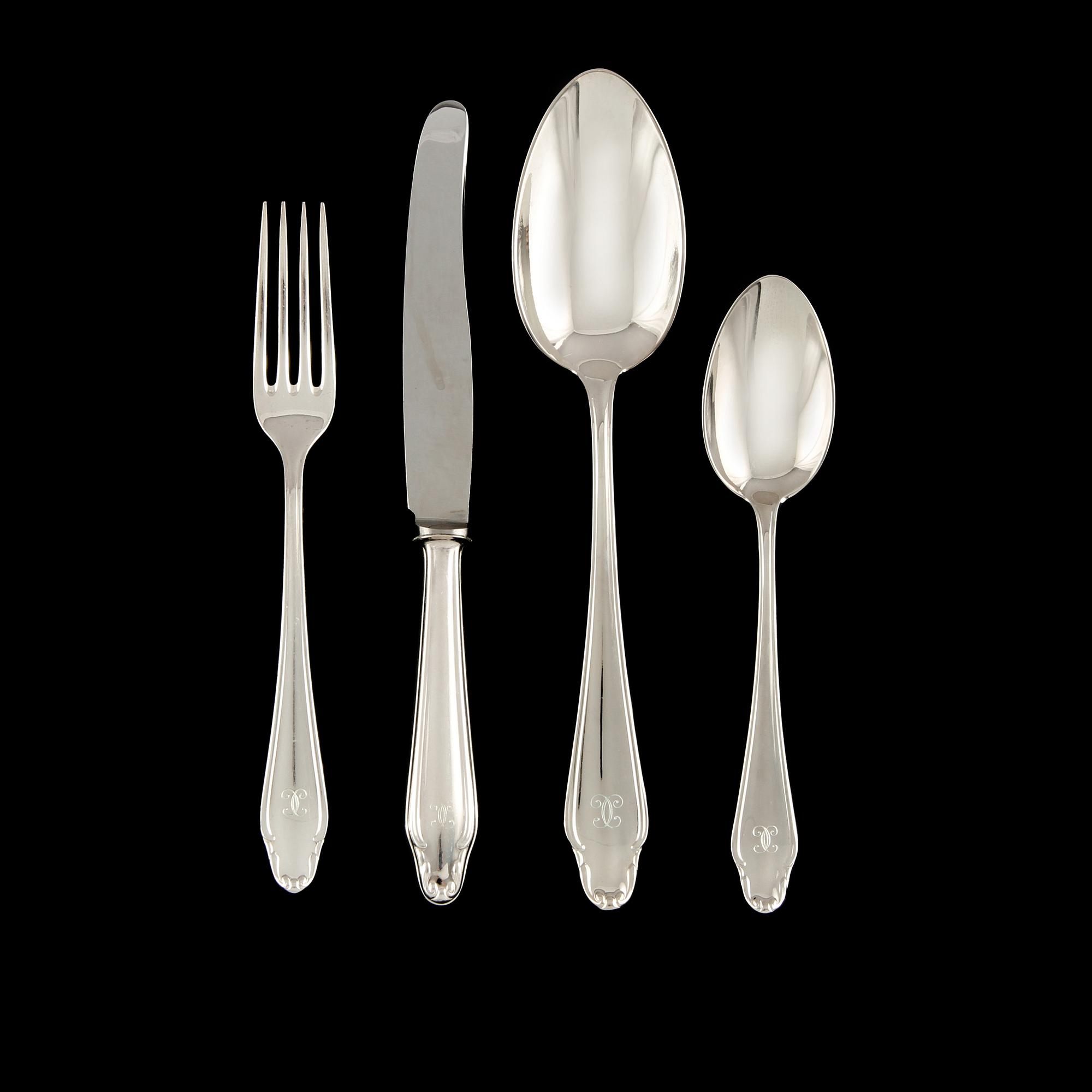 BESTICKSERVIS, 48 delar, silver, 1900-tal. Total vikt ca 2640 g.