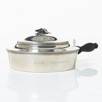 Karott med lock, silver, Carl Sandberg, Ystad 1903.