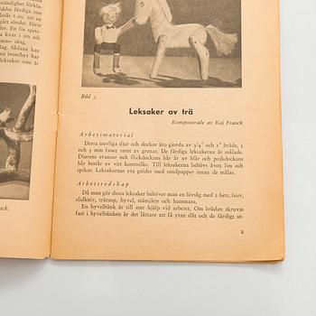 aj Franck, doll "Toto" and a booklet 'Leksaker' (Toys) 1946.