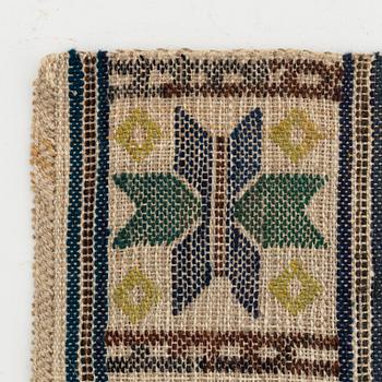 Märta Måås-Fjetterström, an 'Element' textile, ca 44 x 44 cm, not signed.