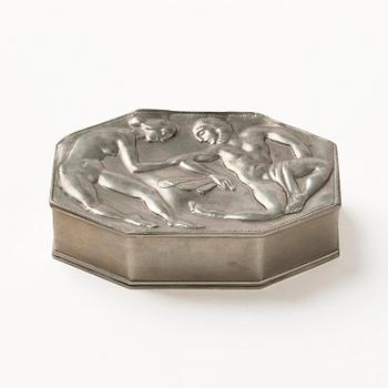 A Swedish Grace pewter box, Herman Bergman konstgjuteri, Stockholm, 1930.