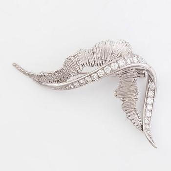 Brooch, 18K white gold, diamonds total approx. 0.39 ct With Swedish importmark.