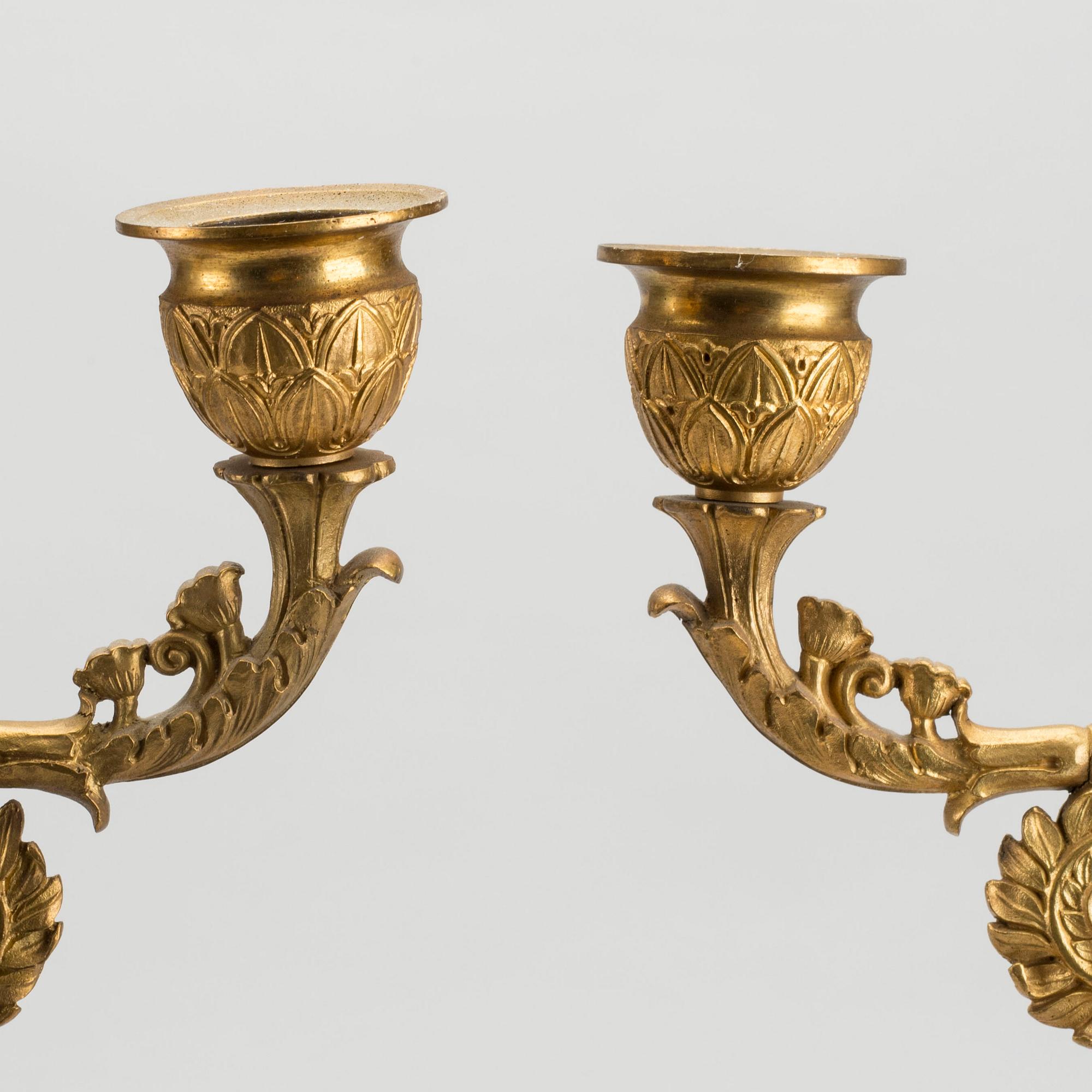 KANDELABRAR ett par empire 1800-talets mitt.