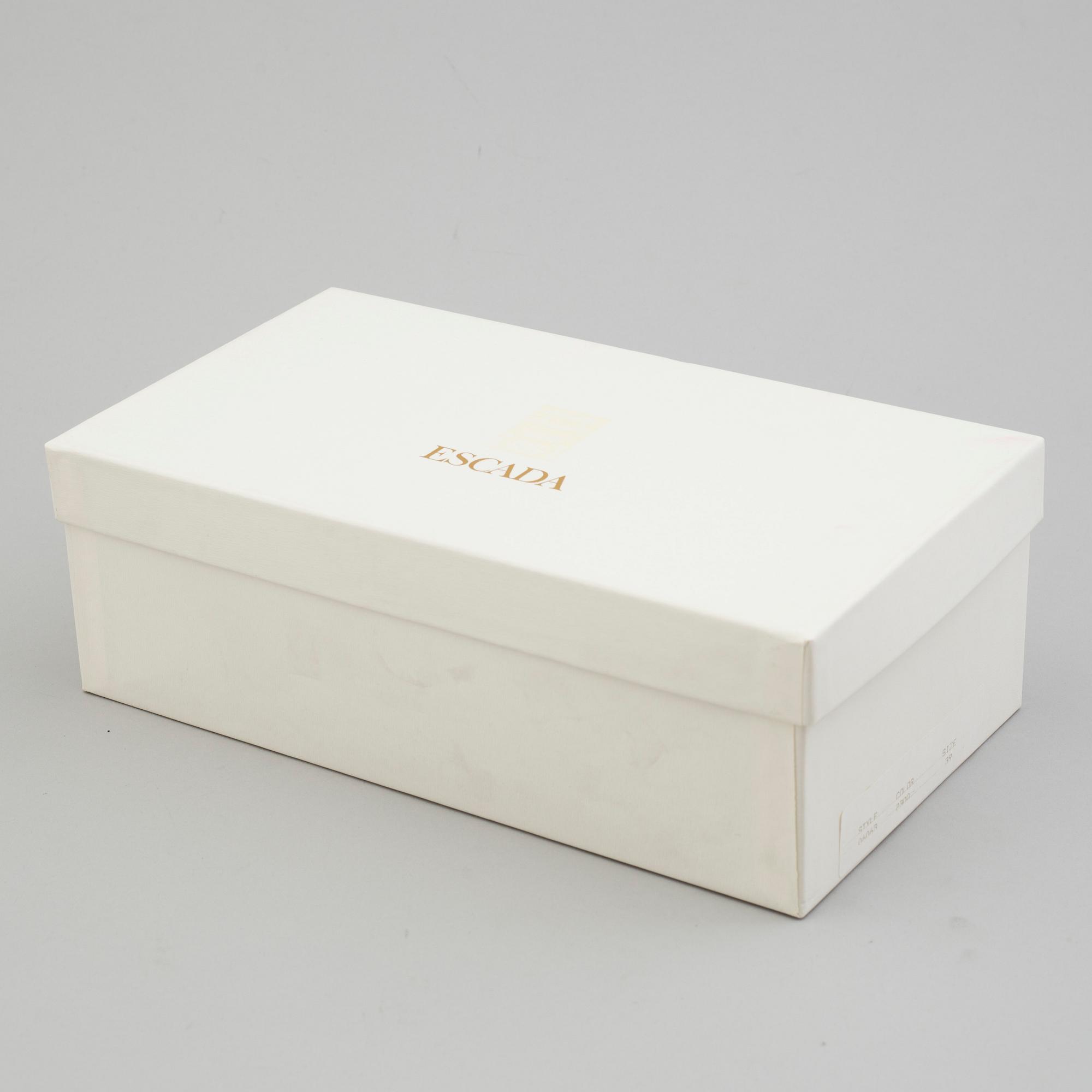 ESCADA, slingbacks, size 39.