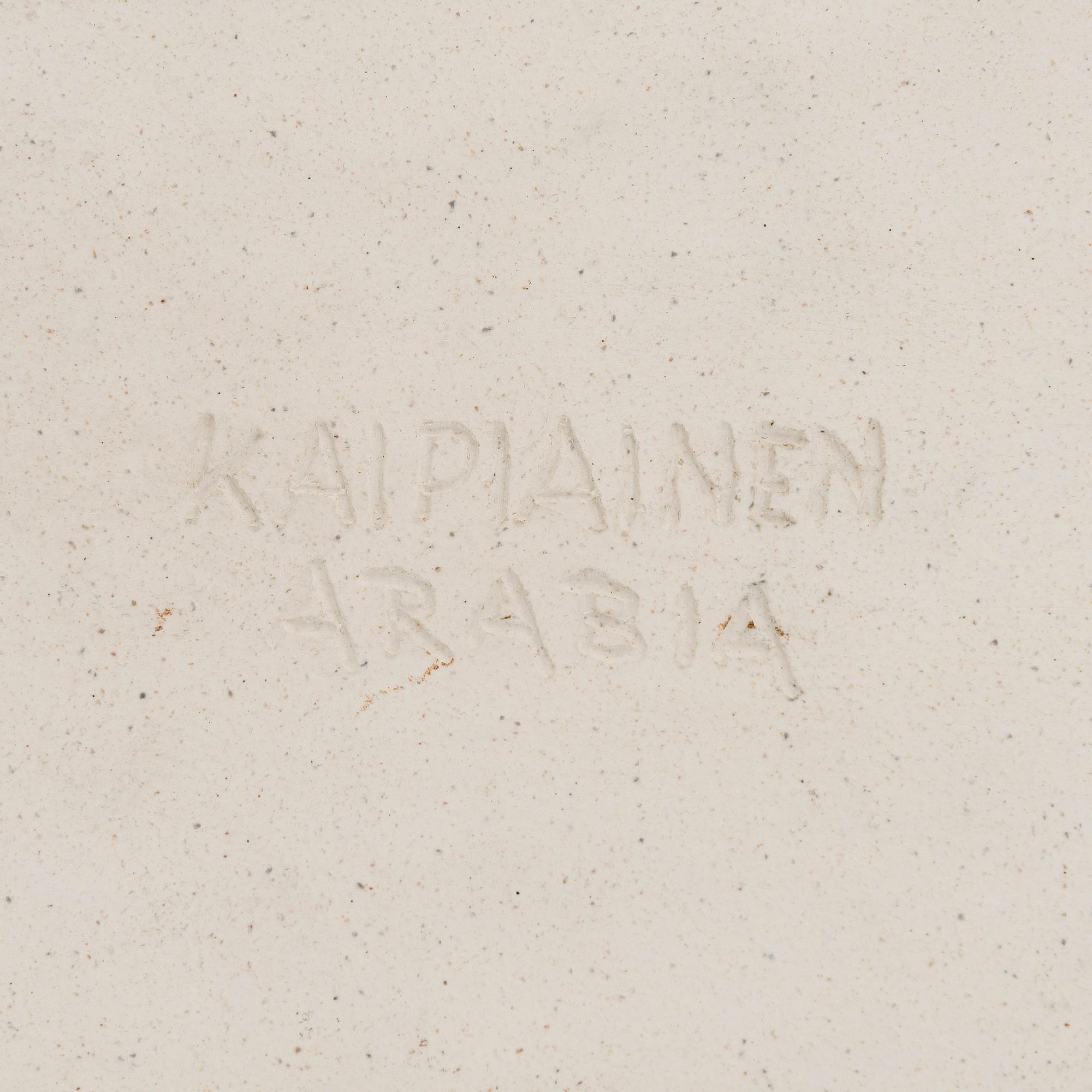Birger Kaipiainen, a stoneware decorative dish signed Kaipiainen Arabia.