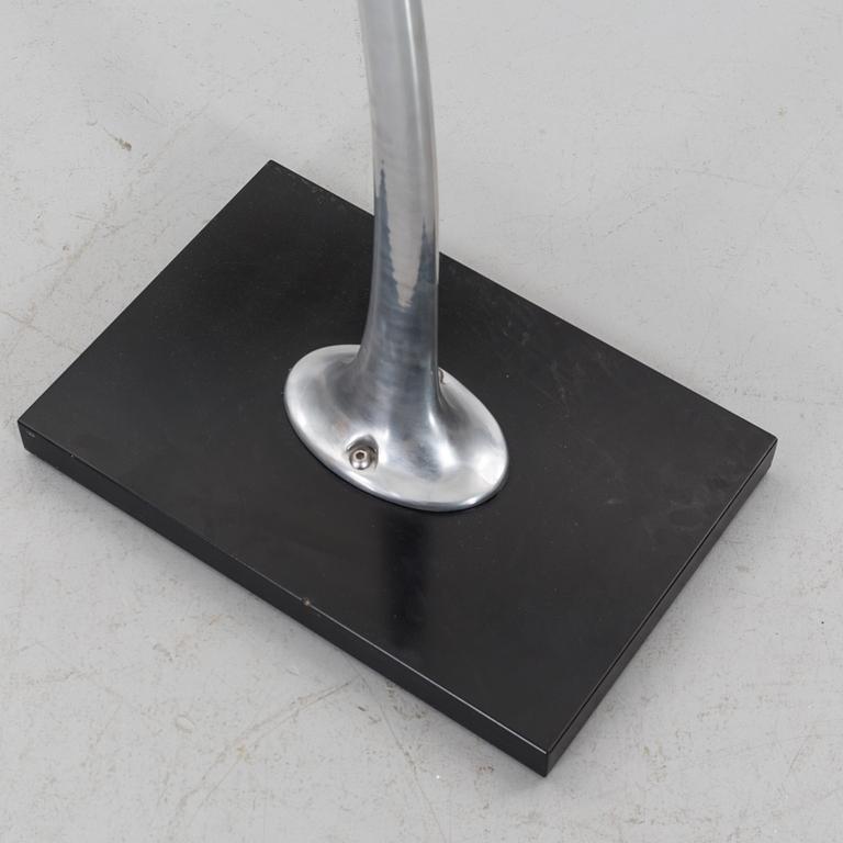 SILENT VALET, "Mister Hudson". Anders William för Montana Mobile 2002.